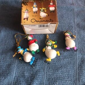 Nutshell Designs Snowman Ornaments Set